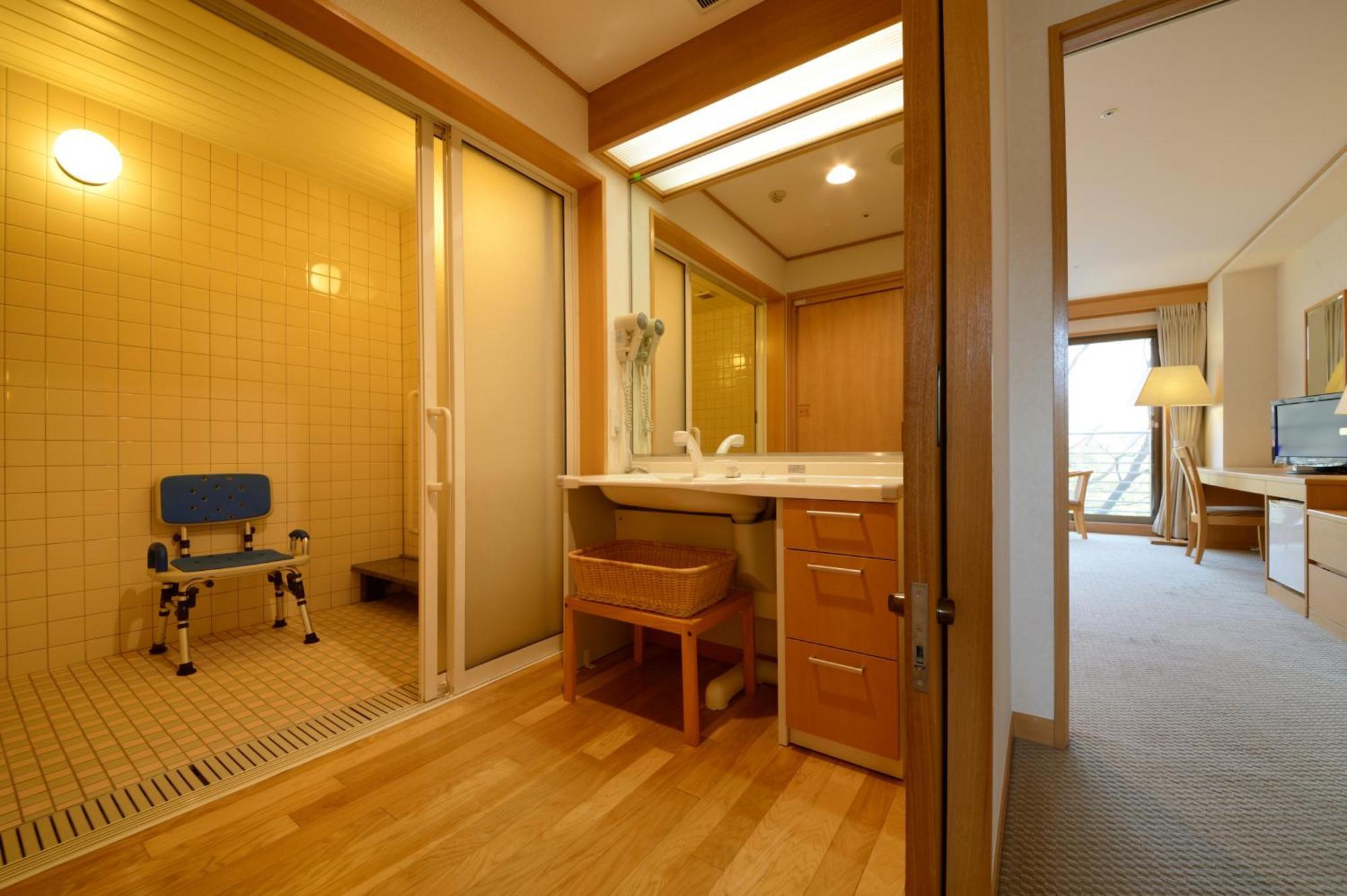 Iizaka Onsen Surikamitei Ohtori Hotel Fukushima  Ruang foto