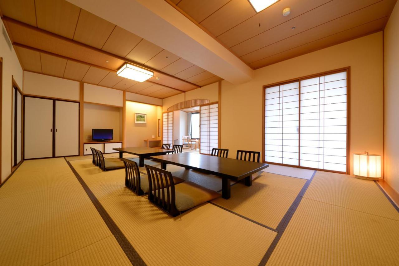Iizaka Onsen Surikamitei Ohtori Hotel Fukushima  Bagian luar foto