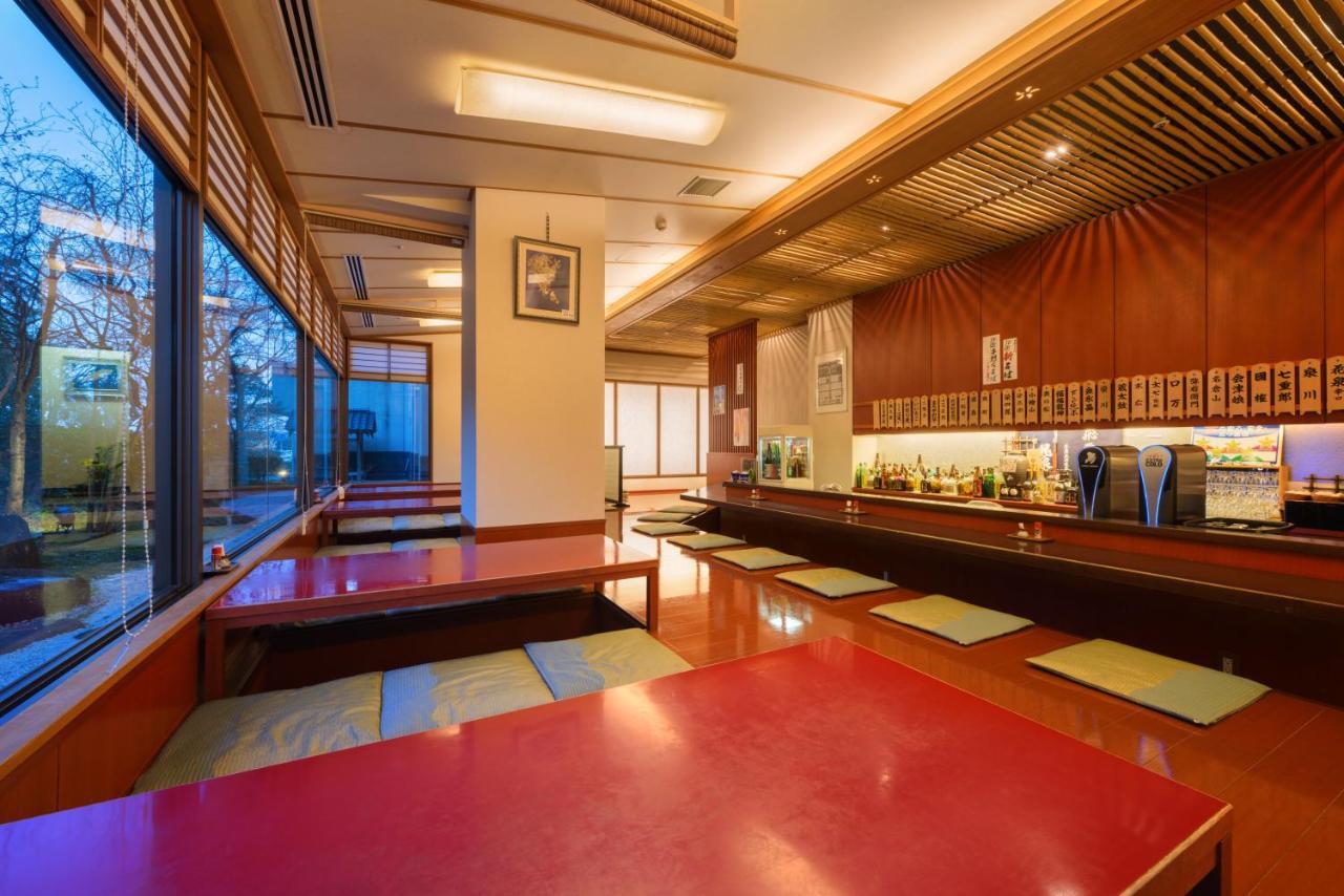 Iizaka Onsen Surikamitei Ohtori Hotel Fukushima  Bagian luar foto